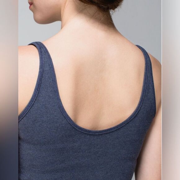 Lululemon - Mudra Tank Top Heather Blue NWT sz 6 (reversible) - Picture 8 of 8